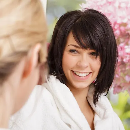 Hotel Wohlfuehlhotel Bercher 4*