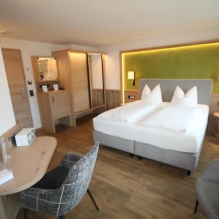 Wohlfuehlhotel Bercher 4* فالدزهوت-تينغن