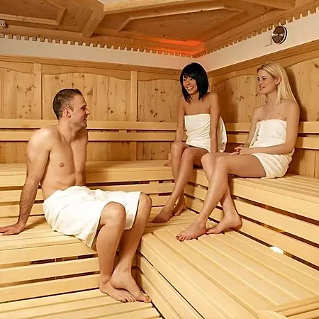 Wohlfuehlhotel Bercher 4*