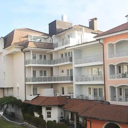 Wohlfuehlhotel Bercher 4* Waldshut-Tiengen