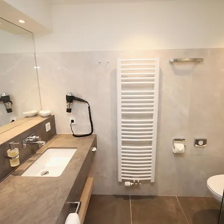 Wohlfuehlhotel Bercher Отель 4*