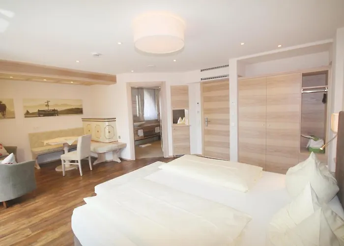 Wohlfuehlhotel Bercher Hotell